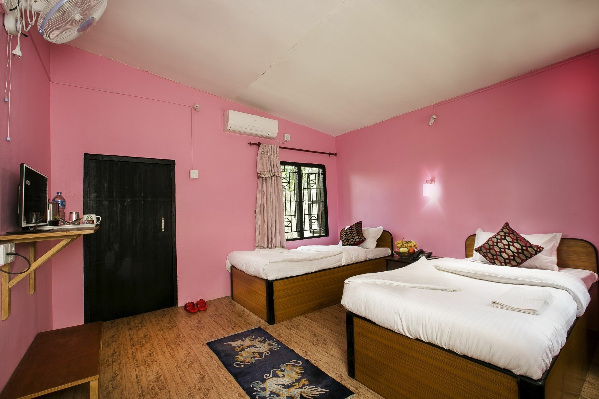 Sauraha Nana Hotel Esterno foto