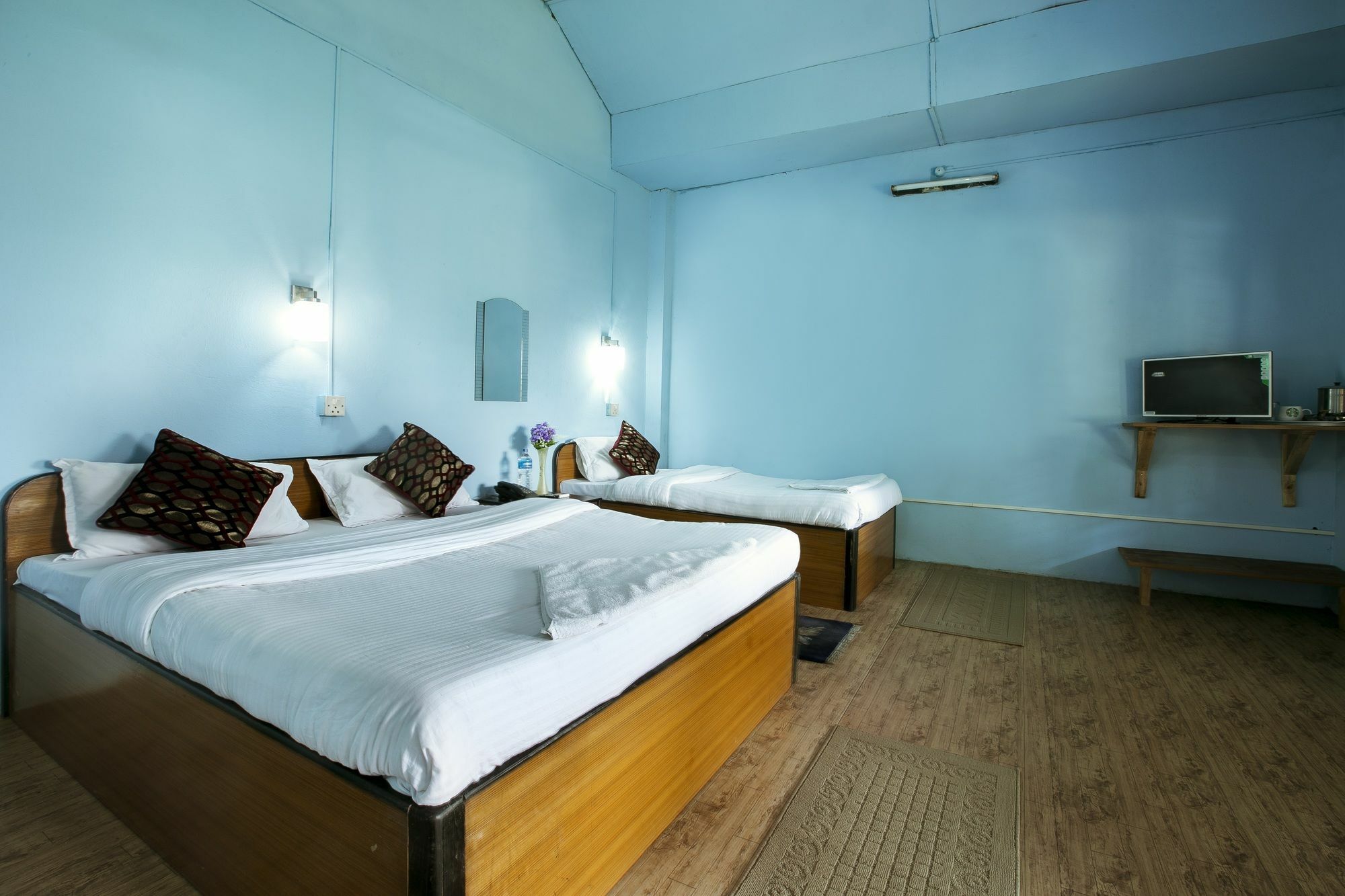 Sauraha Nana Hotel Esterno foto